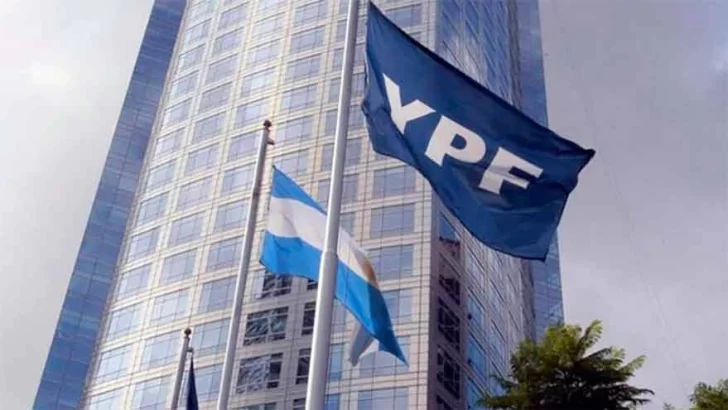 Juicio por YPF en EEUU: Burford reclamó que la Argentina le transfiera el 51% de sus acciones
