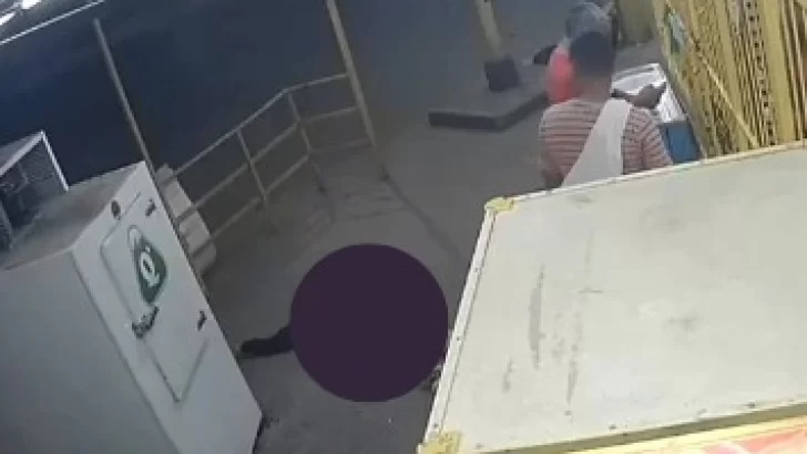 Un hombre murió luego de recibir una golpiza en un drugstore