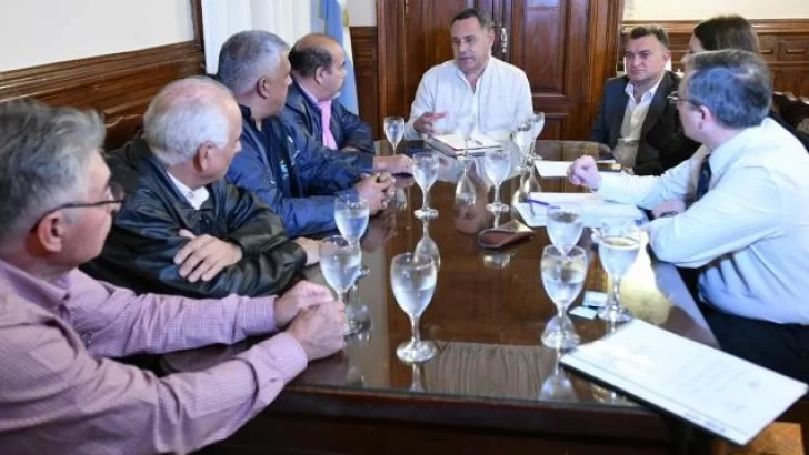 El Gobierno y los gremios estatales retomaron las negociaciones salariales