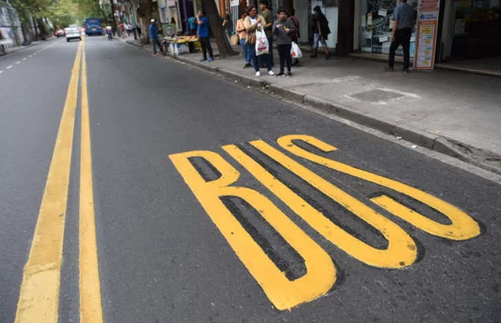 Carriles exclusivos para colectivos: se registraron más de 145 infracciones