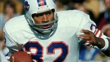 Murió O.J. Simpson, estrella de fútbol americano acusado y luego absuelto de haber matado a su esposa y a un amigo, en un famoso caso