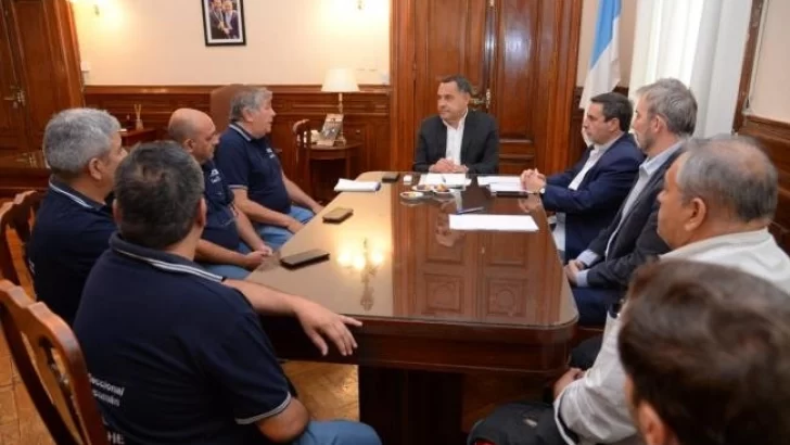 El Gobierno Provincial reabre las paritarias con los gremios estatales