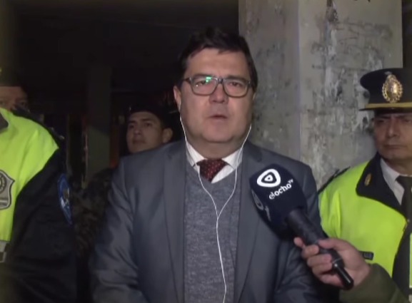 Realizan un megaoperativo por los enfrentamientos estudiantiles en Tucumán: más de 500 efectivos policiales en las calles