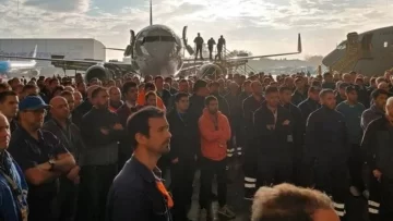 Aerolíneas Argentinas canceló 191 vuelos por el paro general de este jueves