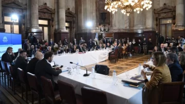 Ley Bases: el oficialismo no consigue dictamen en el Senado y volvió a pasar a cuarto intermedio