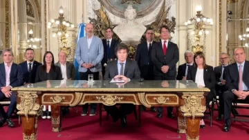 Cambios en el gabinete de Milei: Adorni habló de los rumores por la salida de Posse y el posible ingreso de Sturzenegger Cambios en el gabinete de Milei: Adorni habló de los rumores por la salida de Posse y el posible ingreso de Sturzenegger