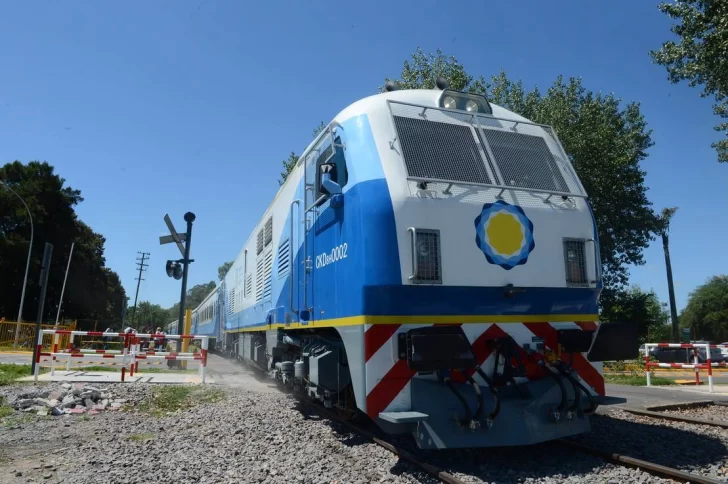 Suspendieron provisoriamente trenes de larga distancia hacia Córdoba y Tucumán Suspendieron provisoriamente trenes de larga distancia hacia Córdoba y Tucumán