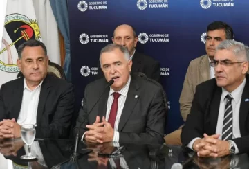 Osvaldo Jaldo: “Tucumán está a disposición para ser sede del Pacto Fiscal” Osvaldo Jaldo: “Tucumán está a disposición para ser sede del Pacto Fiscal”