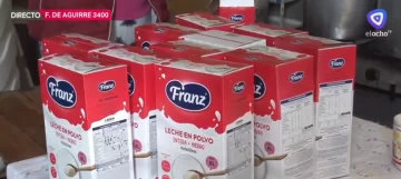 Las cajas de leche almacenadas en depósitos llegaron a un comedor de la provincia