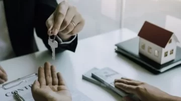 Ley Bases: el Gobierno eliminó el impuesto de 1,5% para la venta de propiedades Ley Bases: el Gobierno eliminó el impuesto de 1,5% para la venta de propiedades