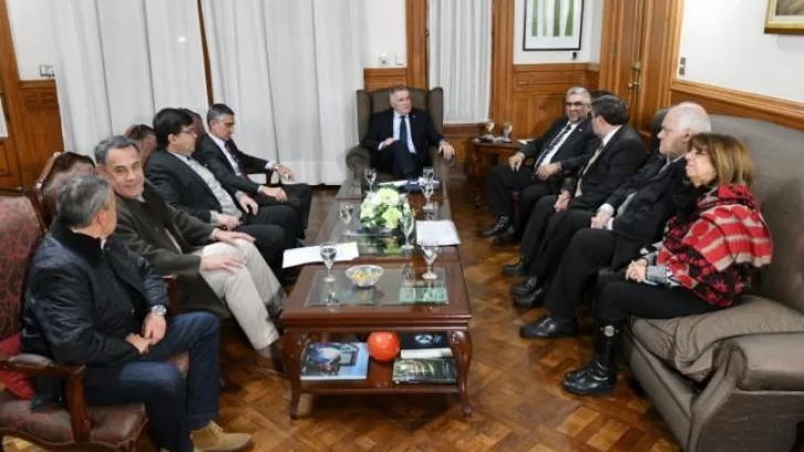 Reactivaron la obra pública con refacciones en escuelas, viviendas, canales y desagües