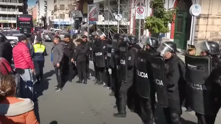 Conductores de Uber realizaron diferentes protestas en la Capital tucumana