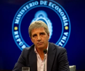 Argentina vuelve al mercado de capitales con un bono en dólares para afrontar vencimientos