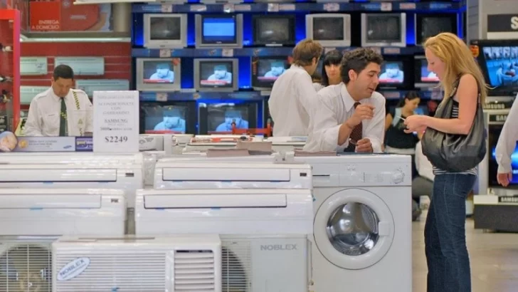 Cayó el consumo en agosto y quebró tendencia positiva