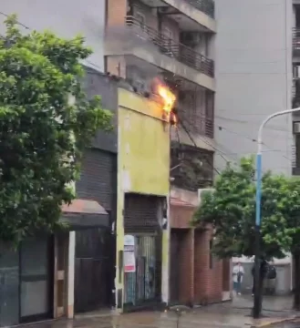 Incendio en un tendido eléctrico del centro tucumano Incendio en un tendido eléctrico del centro tucumano