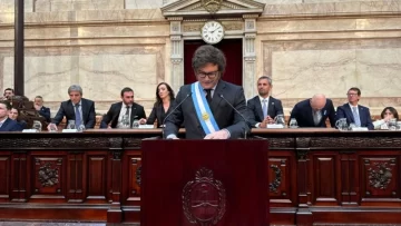 Milei en el Congreso: habló de “cepo al Estado” y les exigió “ajuste adicional” a los gobernadores Milei en el Congreso: habló de “cepo al Estado” y les exigió “ajuste adicional” a los gobernadores