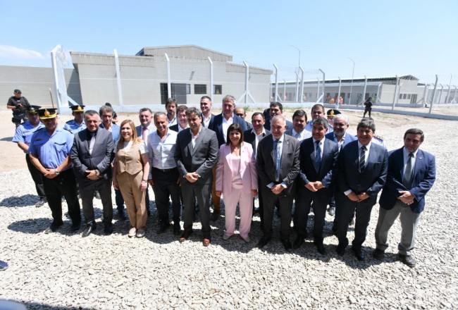 Jaldo y Bullrich recorrieron los avances en la penitenciaría de Benjamín Paz Jaldo y Bullrich recorrieron los avances en la penitenciaría de Benjamín Paz