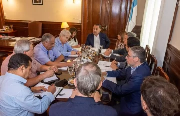 El Gobierno inició su quinta etapa de negociaciones salariales con gremios estatales El Gobierno inició su quinta etapa de negociaciones salariales con gremios estatales