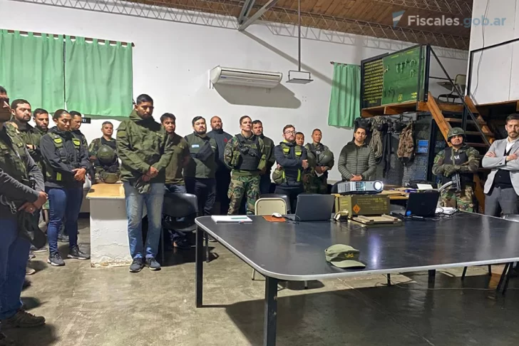 Caso Gendarmería: se entregaron los prófugos, pero quedaron libres Caso Gendarmería: se entregaron los prófugos, pero quedaron libres