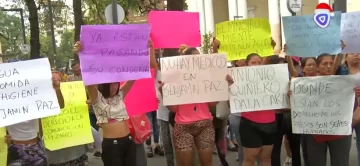 Protesta de familiares de detenidos en la cárcel de Benjamín Paz Protesta de familiares de detenidos en la cárcel de Benjamín Paz