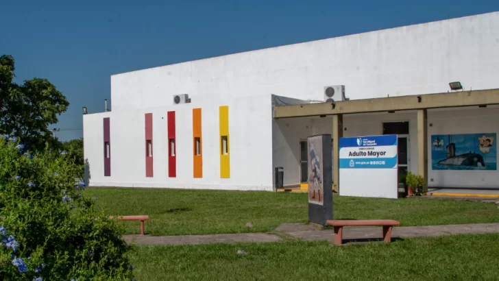 La Dirección de Adulto Mayor ya funciona en su nueva sede de Adolfo de la Vega 505