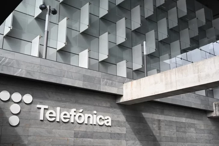 El Gobierno suspende la compra de Telefónica por parte de Telecom por riesgo de monopolio