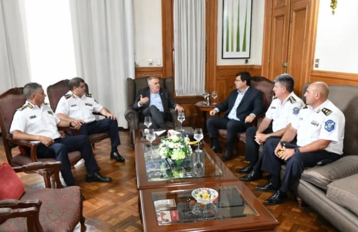 Seguridad en Tucumán: avances en la investigación del robo a una joyería y nuevos lineamientos policiales Seguridad en Tucumán: avances en la investigación del robo a una joyería y nuevos lineamientos policiales