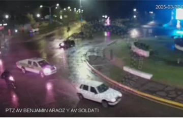 Detuvieron a un sujeto que amenazó a la policía con un cuchillo y escapó de un control