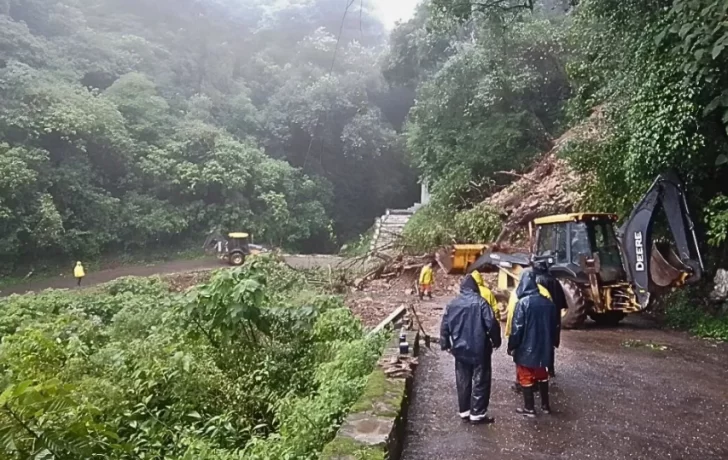 Derrumbe en la ruta a San Javier: el temporal complica la circulación en Tucumán