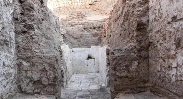 Egipto: descubren la tumba de un faraón desconocido de hace 3.700 años