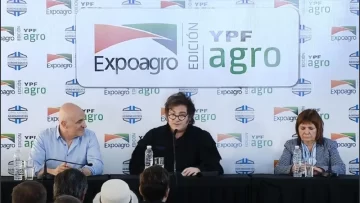 Fuerte respaldo de Milei a Bullrich luego de los incidentes en el Congreso Fuerte respaldo de Milei a Bullrich luego de los incidentes en el Congreso