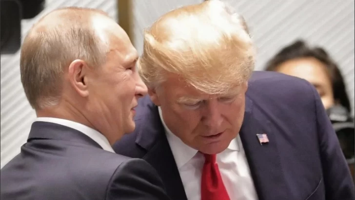 Trump-Putin: la guerra de estilos en la mesa de negociación