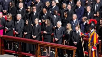 El presidente Javier Milei encabezó la comitiva argentina en el último adiós a Francisco