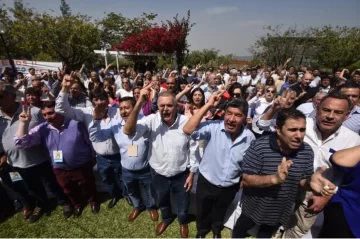 Renovación y disensión: el PJ Tucumano se reconfigura de cara a las elecciones Renovación y disensión: el PJ Tucumano se reconfigura de cara a las elecciones