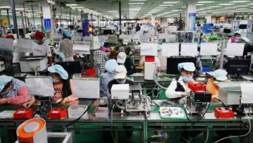 Guerra comercial: aseguran que Apple trasladará la producción del iPhone de China a la India