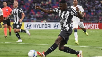 Central Córdoba de Santiago del Estero se llevó un triunfo histórico ante Flamengo