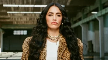 Lali Espósito editó No vayas a atender cuando el demonio llama, su sexto disco