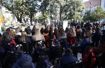 Arte, juegos y sonrisas en Plaza Independencia: así cerraron el Mes de los Jardines