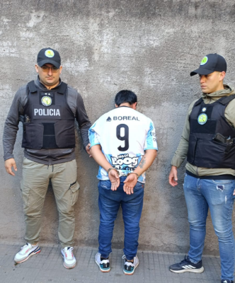 Detuvieron a un sujeto por herir a una empleado del Sistema de Emergencia 107 para robarle la moto Detuvieron a un sujeto por herir a una empleado del Sistema de Emergencia 107 para robarle la moto