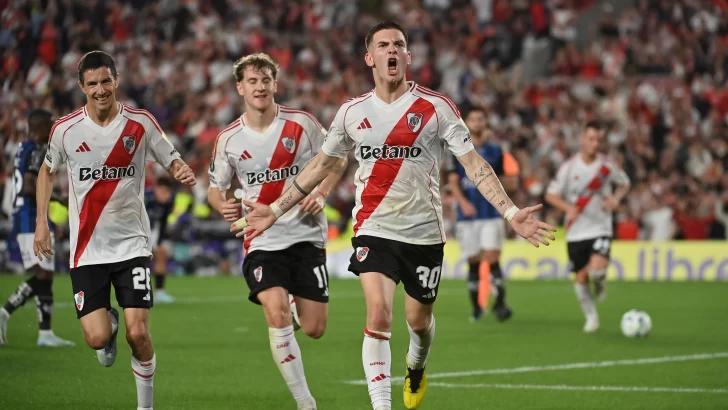 River goleó a Independiente del Valle y selló su pase a octavos de final de la Copa Libertadores
