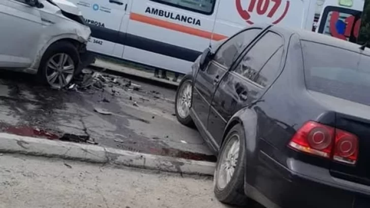 Tiene 15 años, huía de la policía y chocó