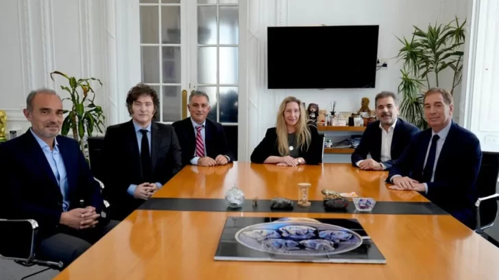 Karina Milei se reúne con Ritondo y Santilli en Casa Rosada para cerrar un acuerdo electoral
