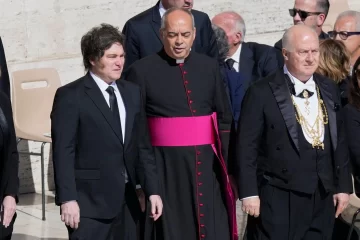 Milei viajará a Roma para la asunción de León XIV y no estará presente en las elecciones porteñas