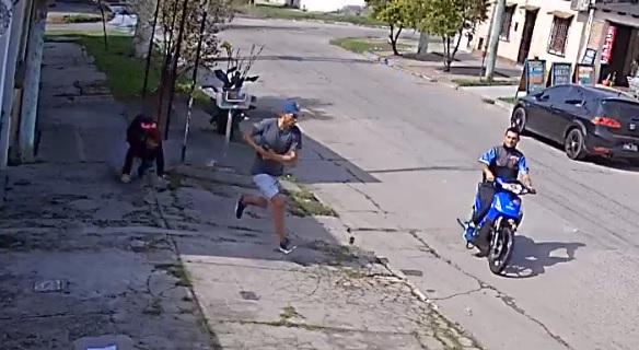 Imputaron a uno de los motochorros que asaltaron a una mujer en Villa Alem