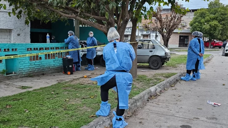 Intento de femicidio en barrio Victoria: una mujer fue baleada por su esposo frente a sus hijos y está en grave estado