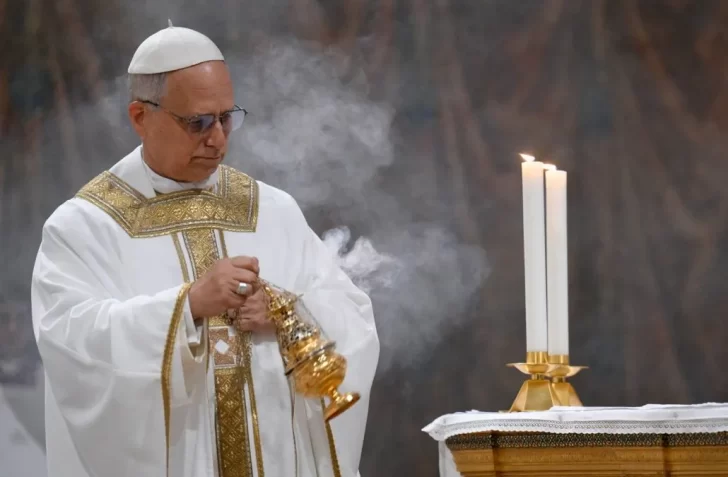 El papa León XIV pidió a los líderes del mundo que negocien para alcanzar la paz