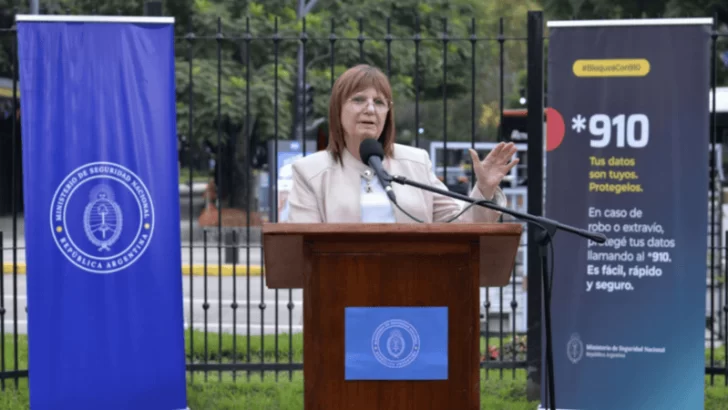 Presentaron la línea *910 para denunciar y bloquear celulares robados