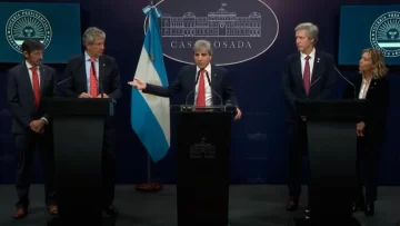 El Gobierno lanzó el plan de “reparación histórica de los ahorros de los argentinos”: “Tus dólares, tu decisión”