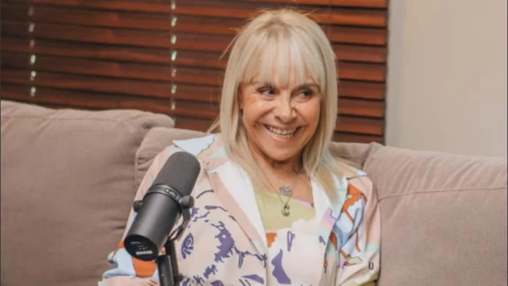 Claudia Villafañe habló de Diego, recordó su historia de amor y contó que a veces le habla: “Le digo, «vos podrías estar acá»”