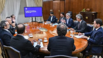 El gobierno presiona a las provincias para que adhieran al “Plan de Reparación Histórica de los Ahorros” El gobierno presiona a las provincias para que adhieran al “Plan de Reparación Histórica de los Ahorros”